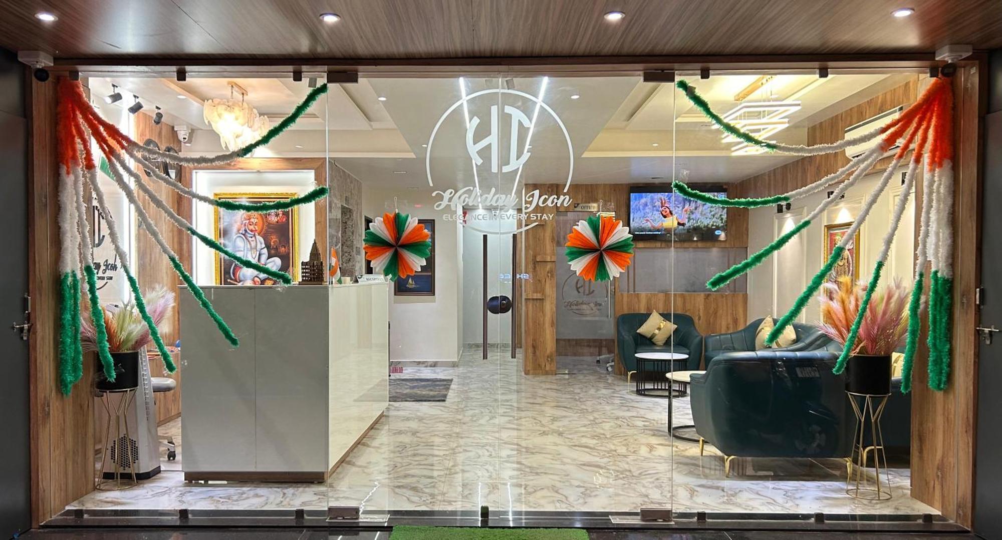 Hotel Holiday Icon Dwārka Εξωτερικό φωτογραφία