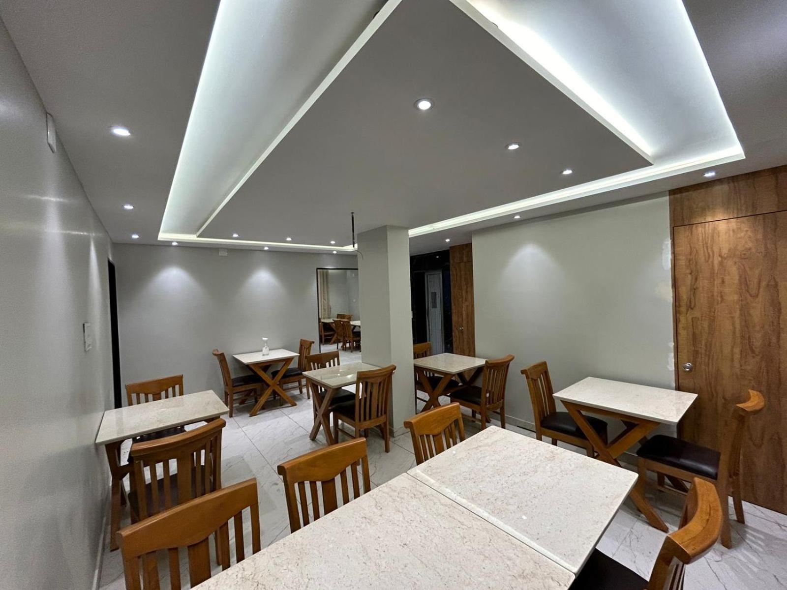 Hotel Holiday Icon Dwārka Εξωτερικό φωτογραφία